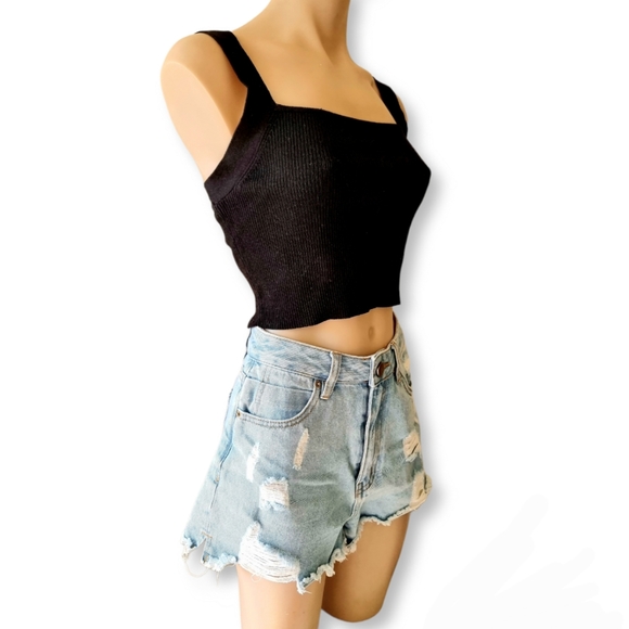 Zara, black, ribbed material, sleeveless crop top BNWT fits AU 6 8 10 12 - Picture 4 of 5